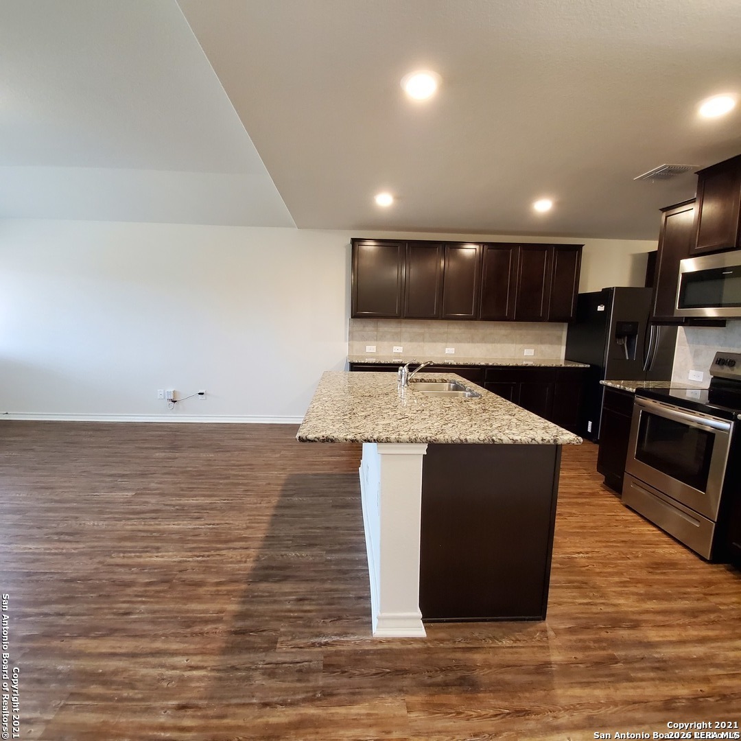 8062 Halo Circle San Antonio TX 78252