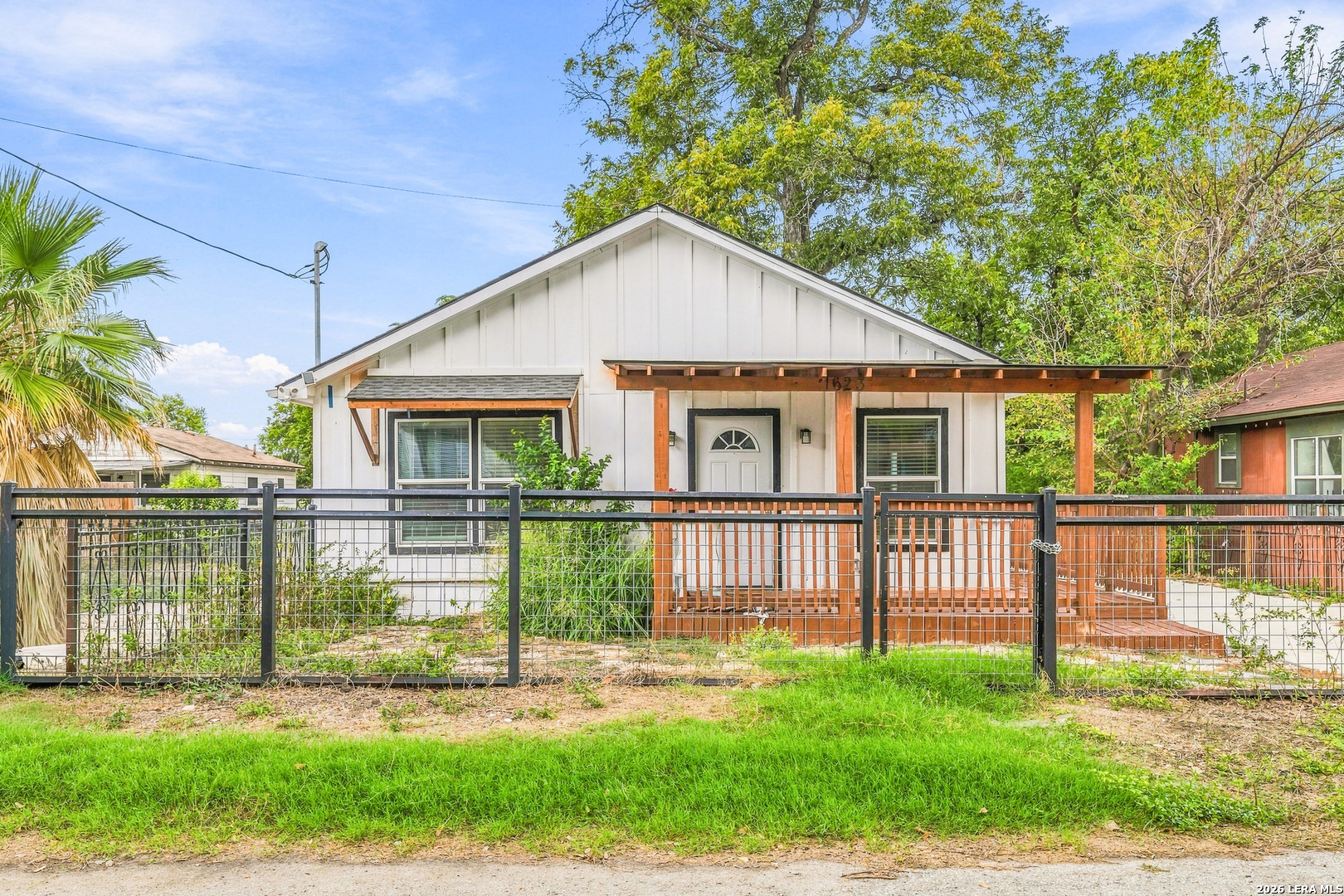 1623 N Center Street San Antonio TX 78202