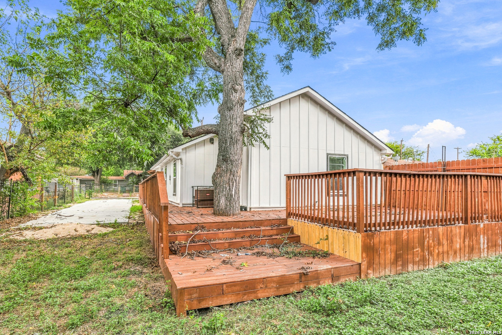 1623 N Center Street San Antonio TX 78202