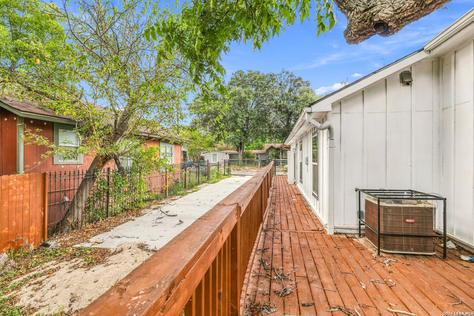 1623 N Center Street San Antonio TX 78202