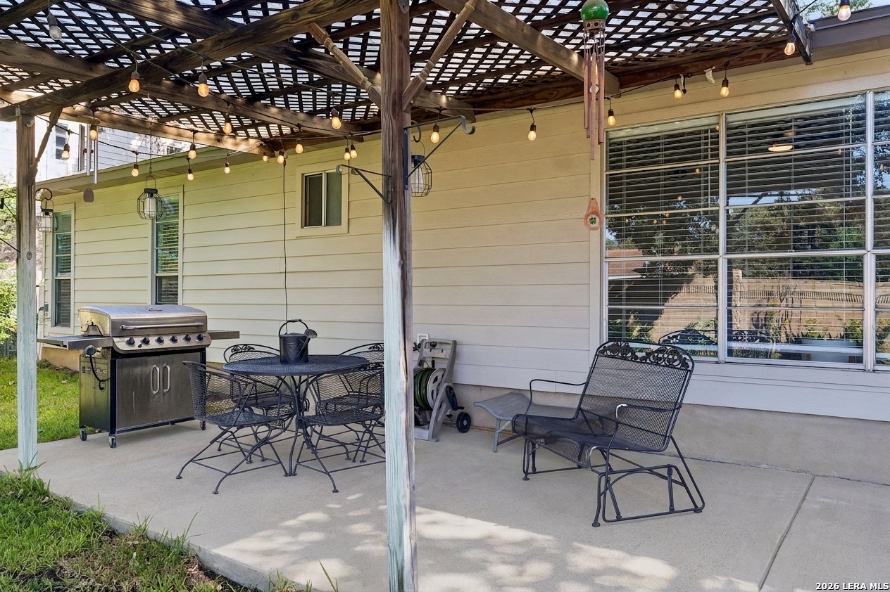 2630 Pebble Dawn San Antonio TX 78232