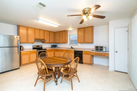 2323 Boxer Palm San Antonio TX 78213