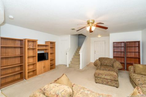 2323 Boxer Palm San Antonio TX 78213