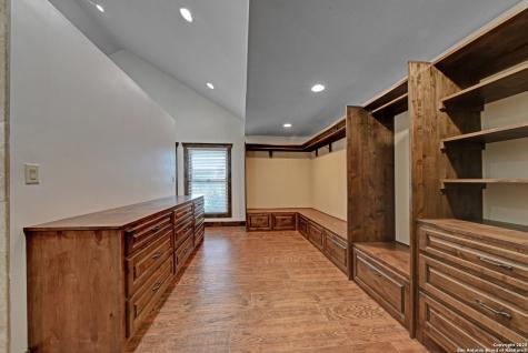 9560 Old Colony Line Dale TX 78616