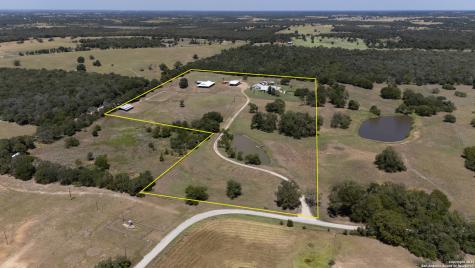 9560 Old Colony Line Dale TX 78616