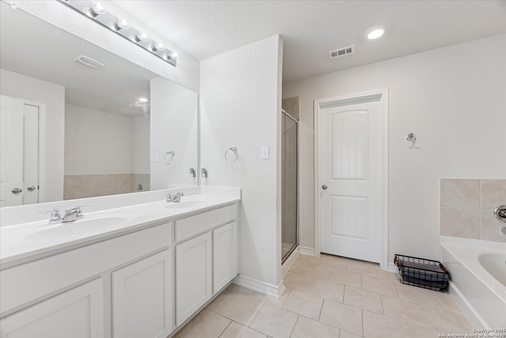 9721 Moon Shine San Antonio TX 78254