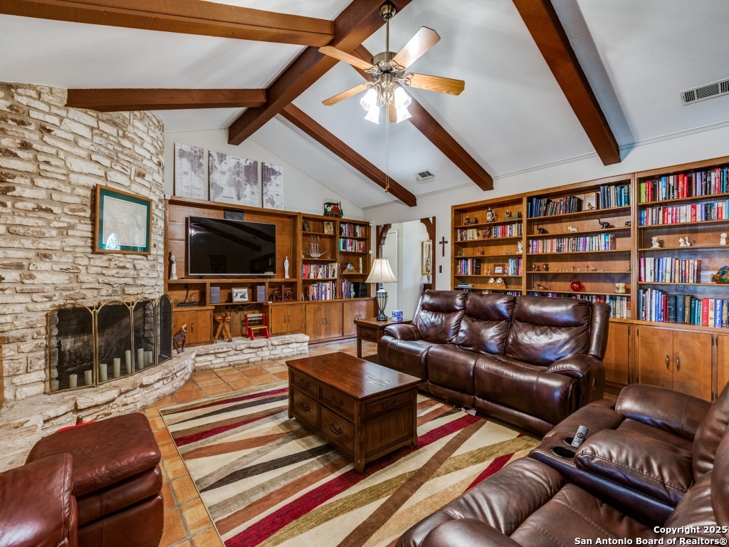 10156 Axis Circle Boerne TX 78006