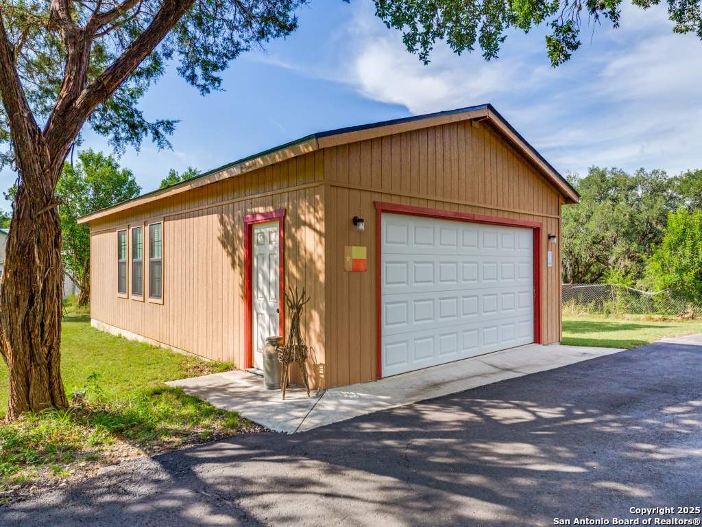 10156 Axis Circle Boerne TX 78006