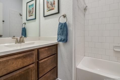 12243 Upton Park San Antonio TX 78253