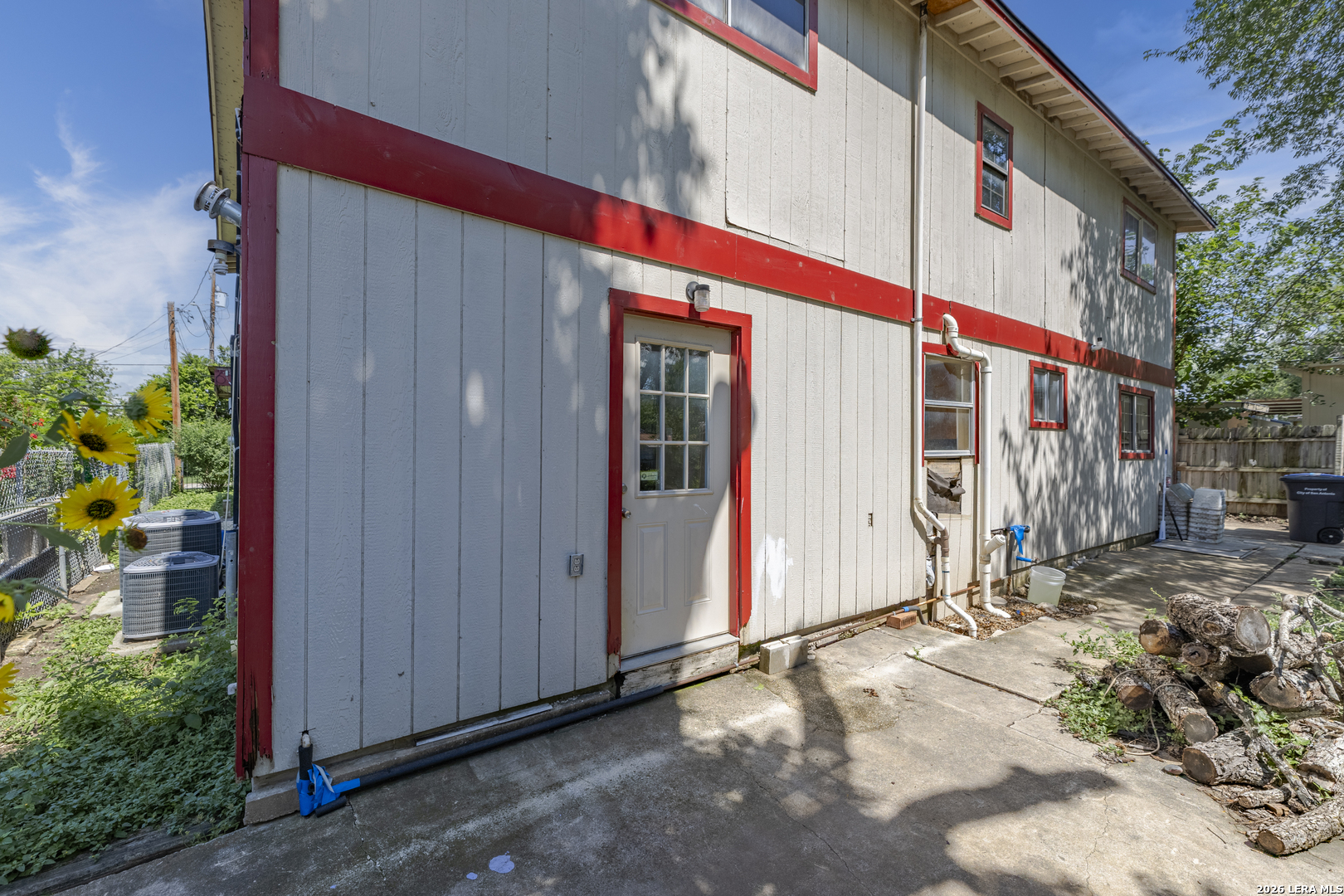 2029 Burton Avenue San Antonio TX 78221