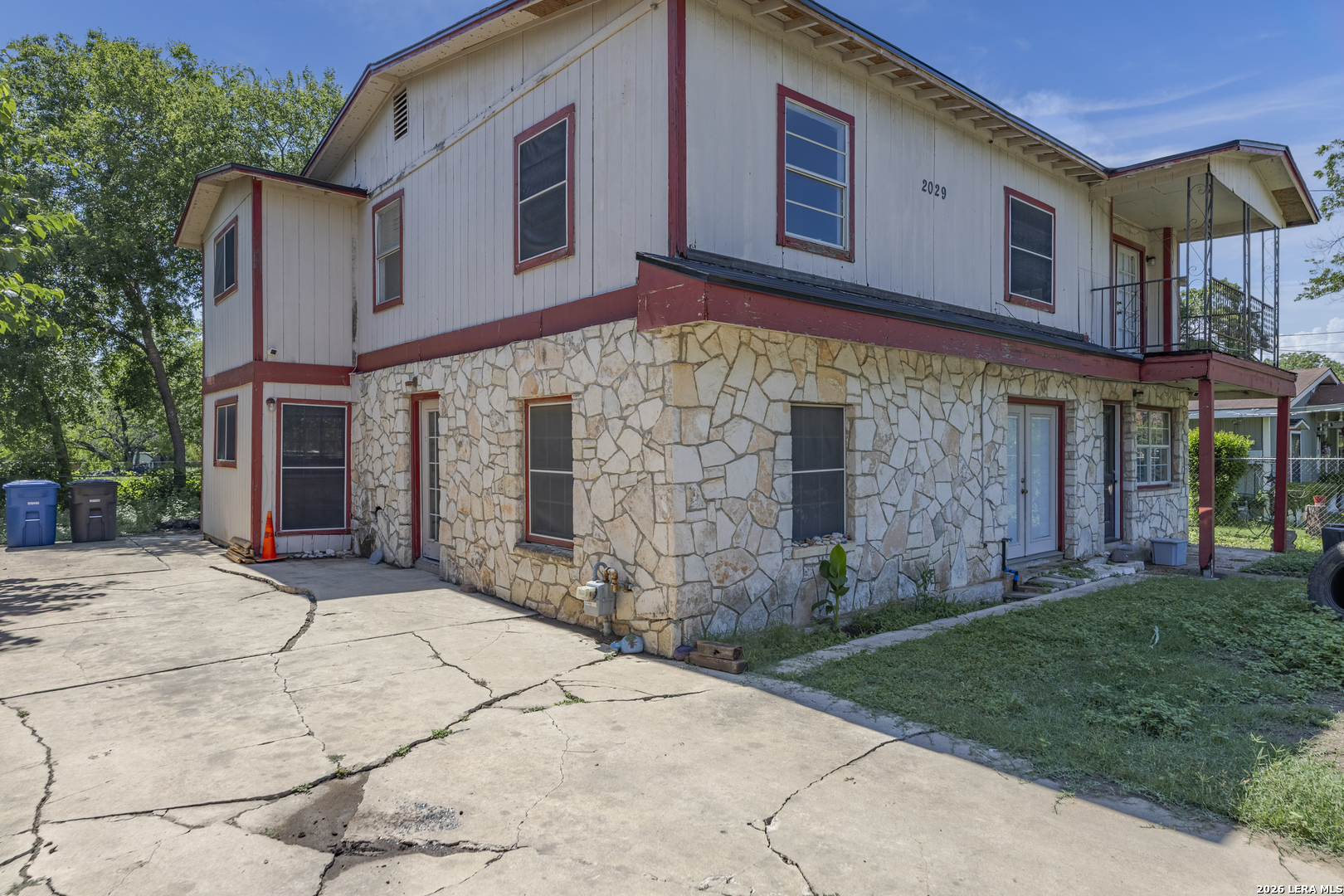 2029 Burton Avenue San Antonio TX 78221