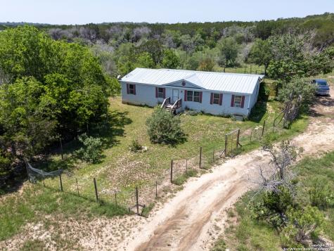 605 Seth Circle Bandera TX 78003