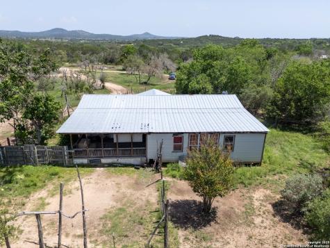 605 Seth Circle Bandera TX 78003