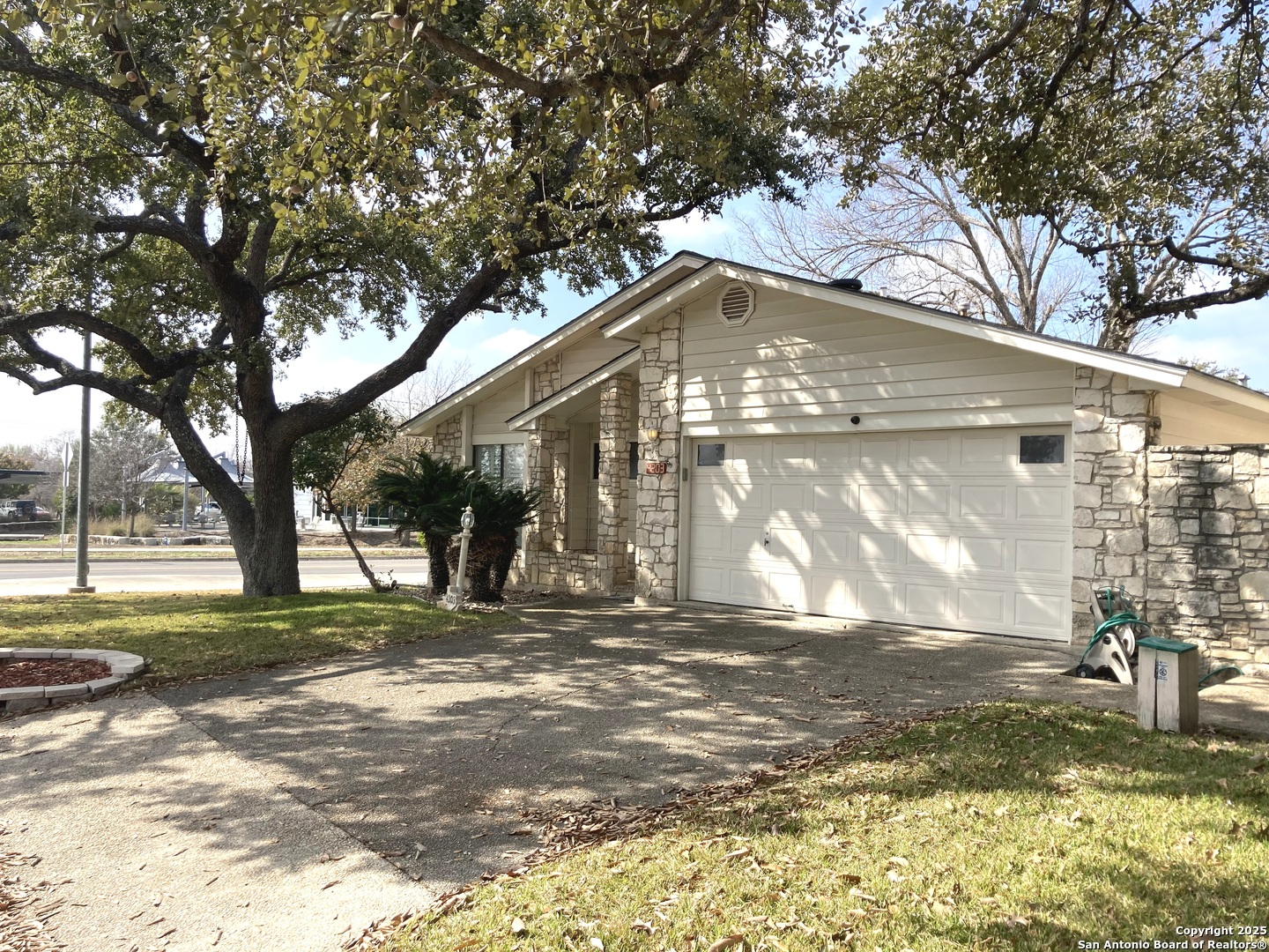 4203 Hilton Head Street San Antonio TX 78217