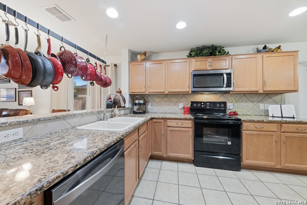 5532 Columbia Drive Cibolo TX 78108