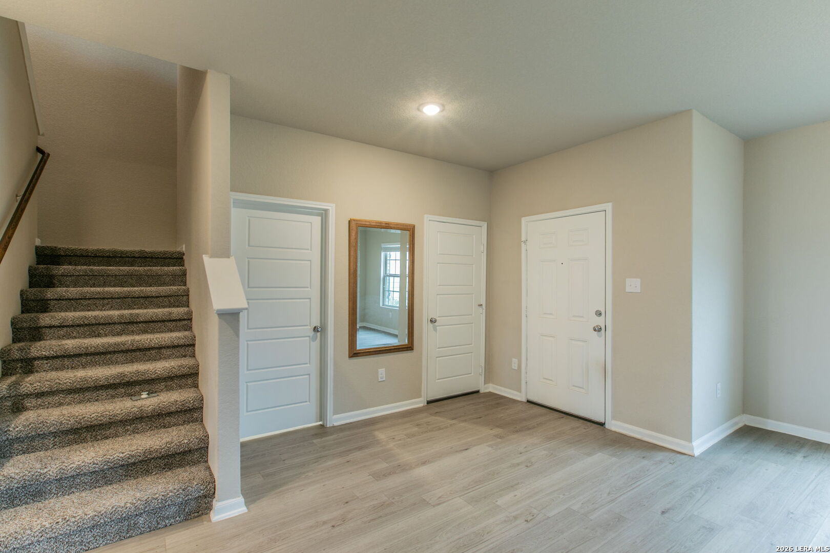 7045 Vista Loop Live Oak TX 78233