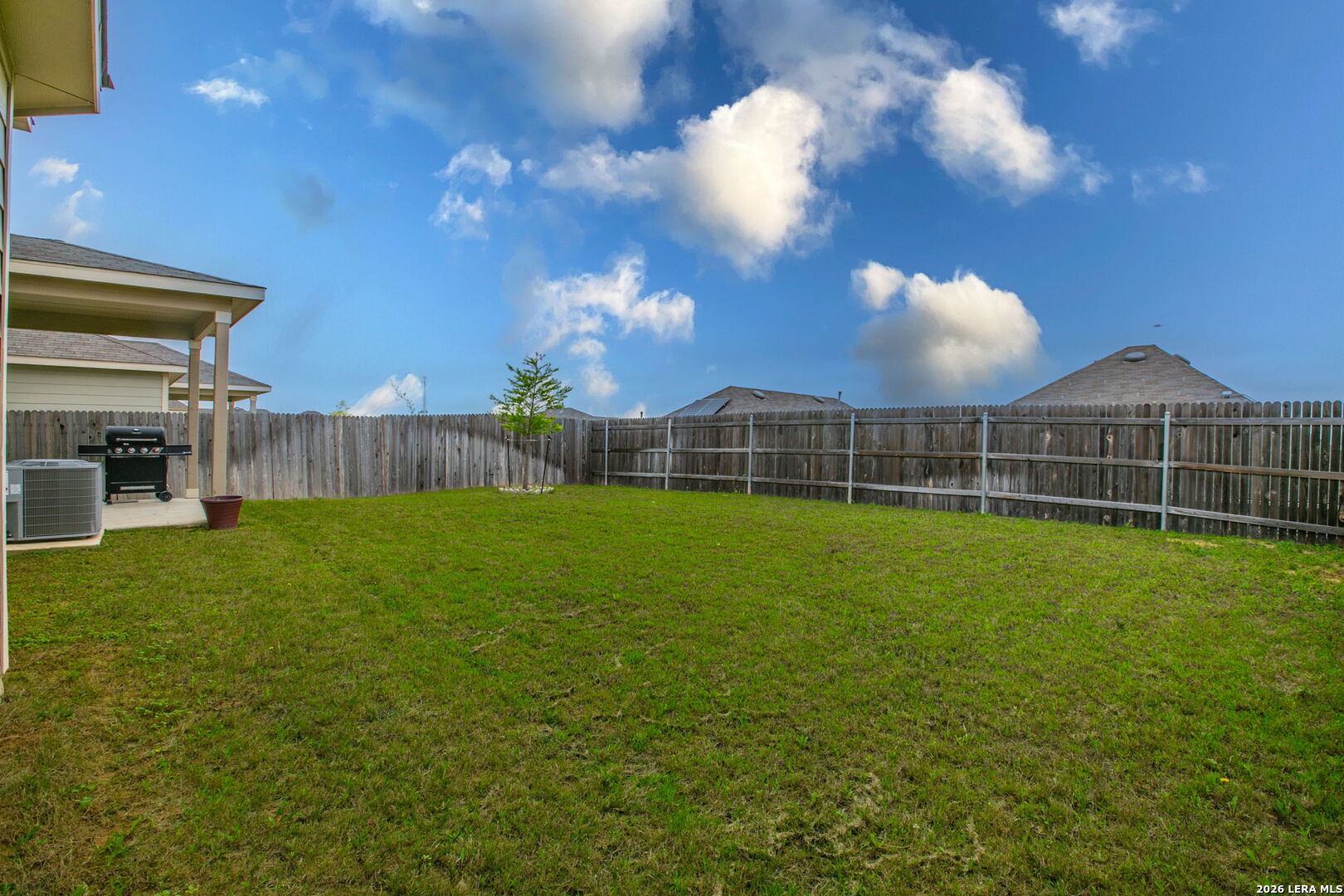 7045 Vista Loop Live Oak TX 78233