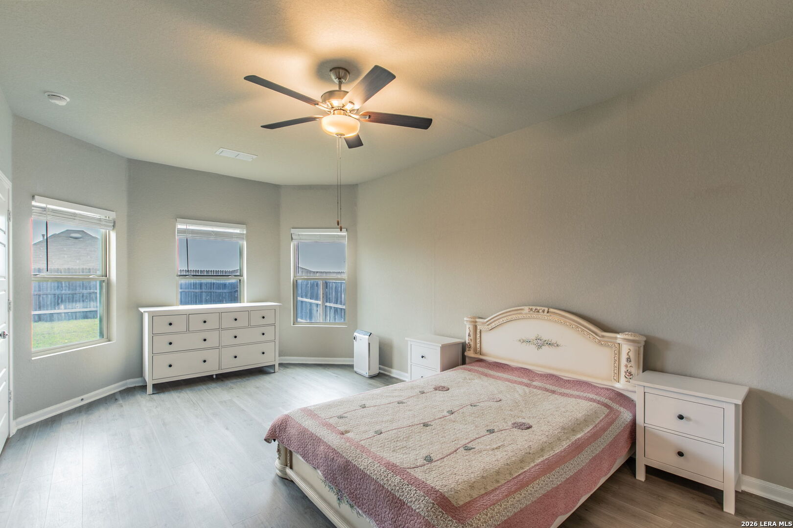 7045 Vista Loop Live Oak TX 78233