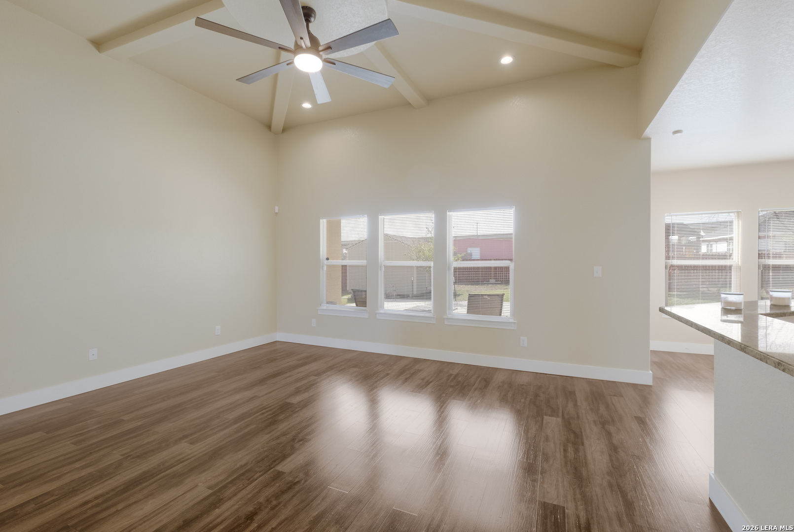 8366 Ventura Boulevard Selma TX 78154