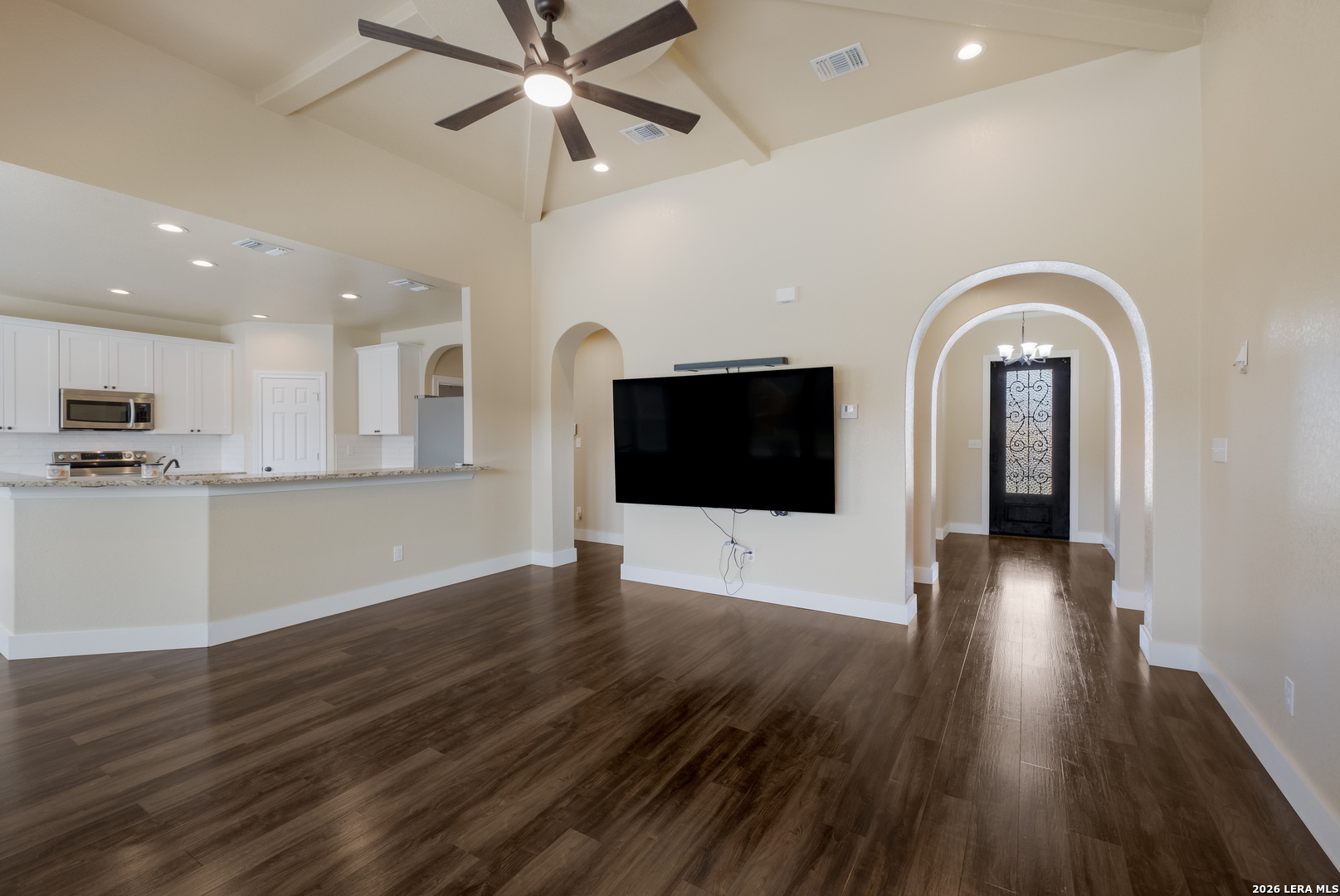 8366 Ventura Boulevard Selma TX 78154