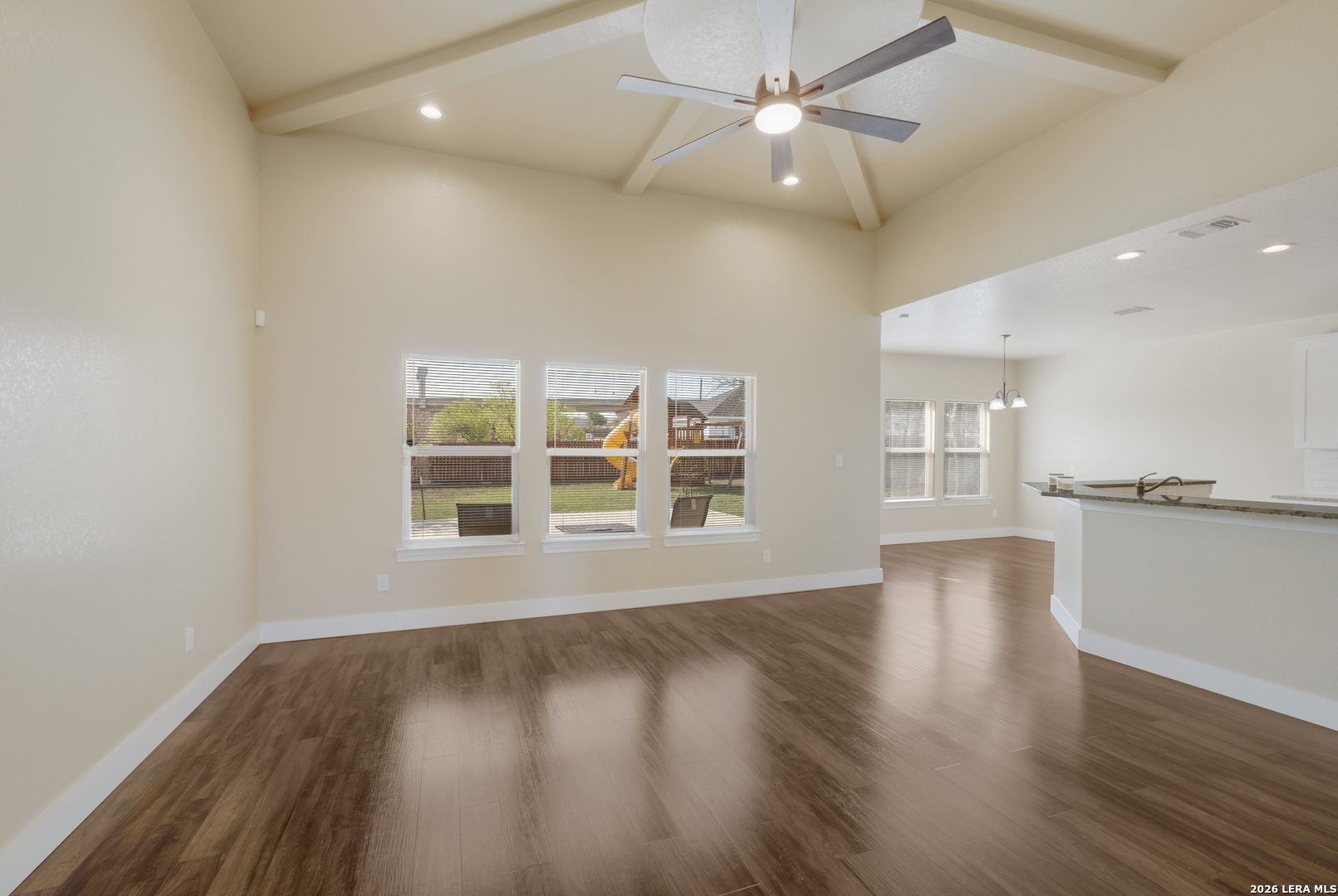 8366 Ventura Boulevard Selma TX 78154