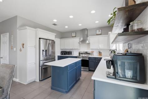 7606 Presidio Crest Boerne TX 78015