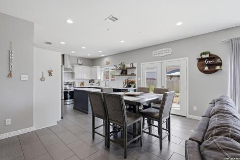 7606 Presidio Crest Boerne TX 78015