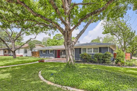 551 Woodcrest Drive San Antonio TX 78209