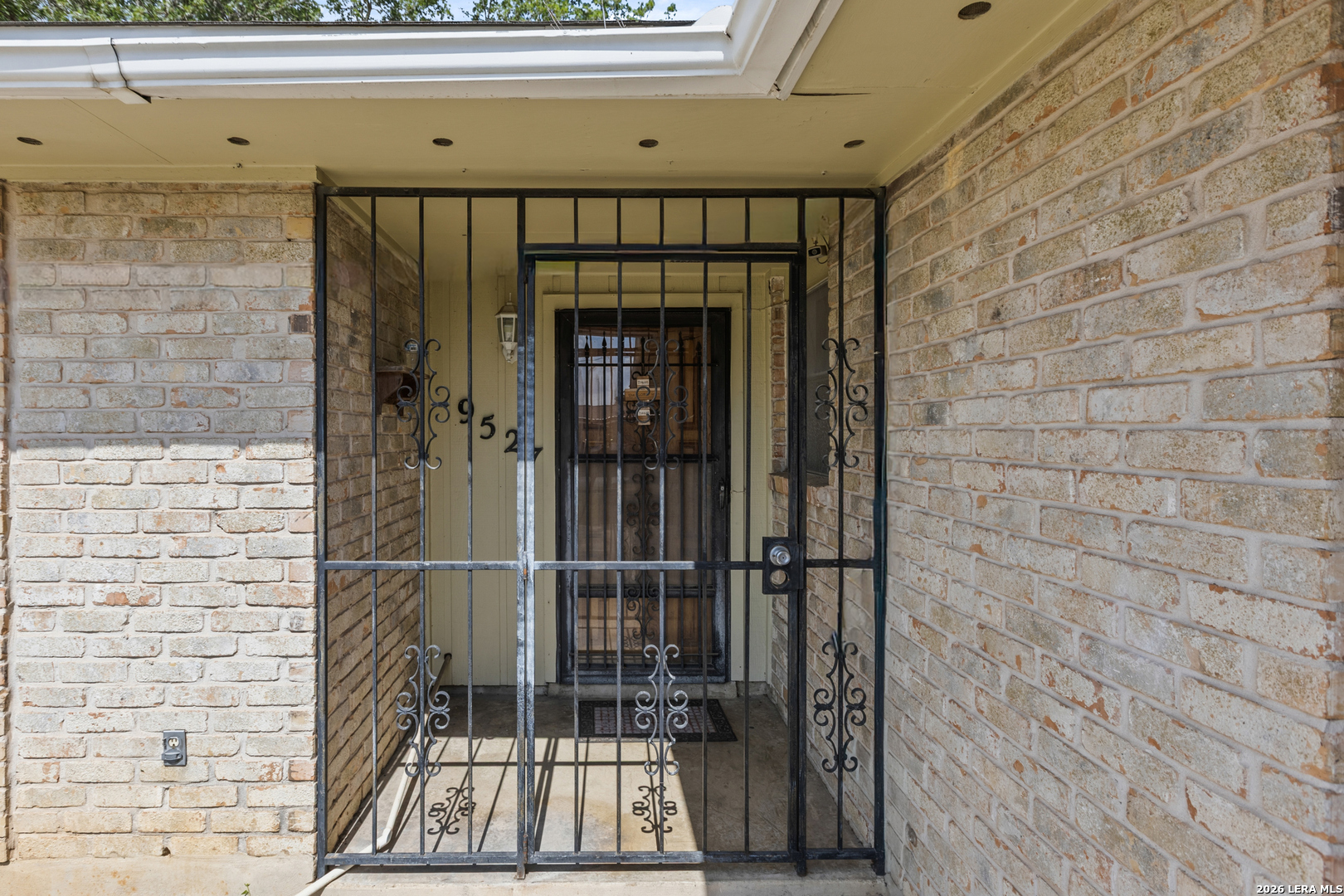 9527 Spring Dawn Street San Antonio TX 78217