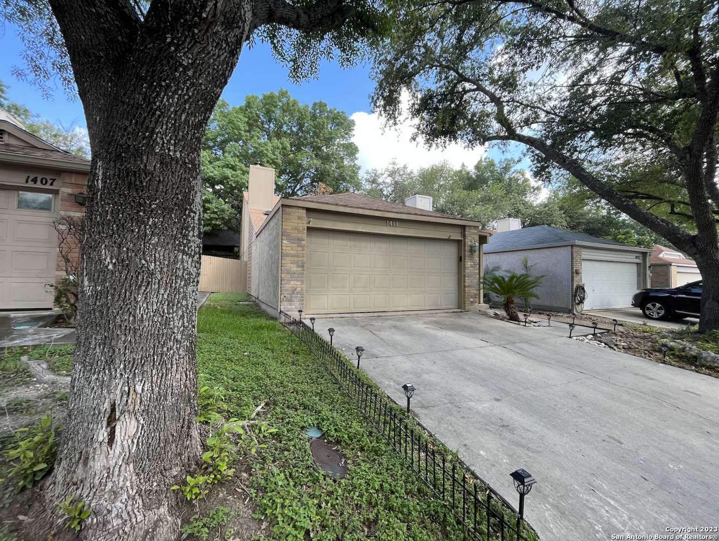 1411 Brook Meadow San Antonio TX 78232