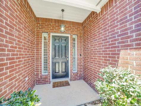 8811 Redwood Bend Helotes TX 78023