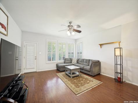 8811 Redwood Bend Helotes TX 78023