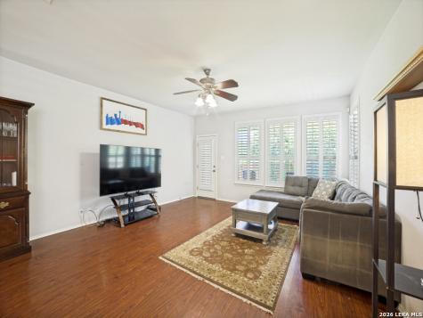 8811 Redwood Bend Helotes TX 78023