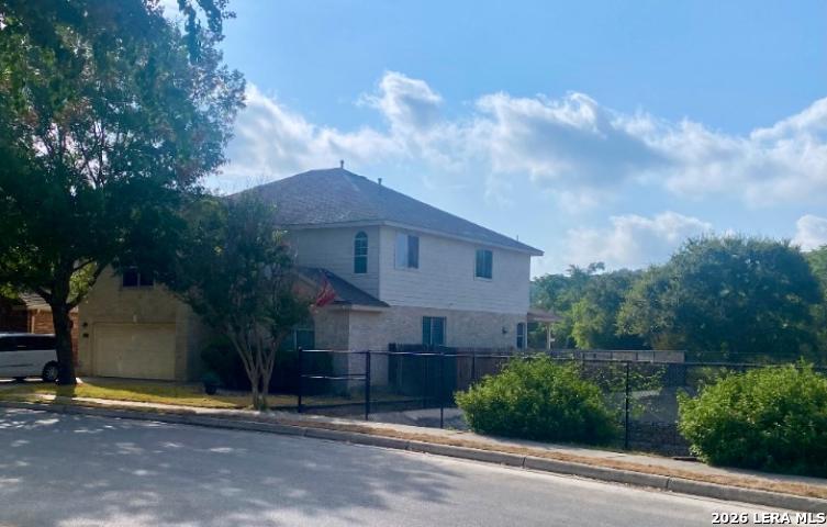 8206 Piney Wood Run San Antonio TX 78255