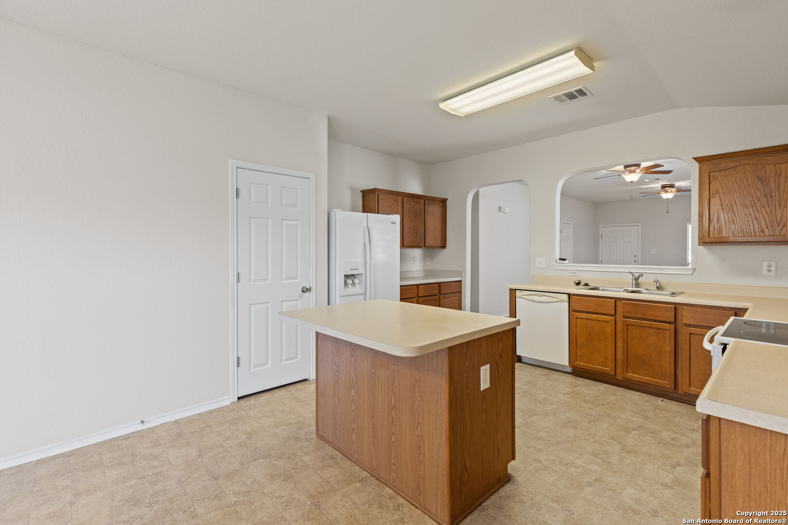 6954 Cutting Creek San Antonio TX 78244