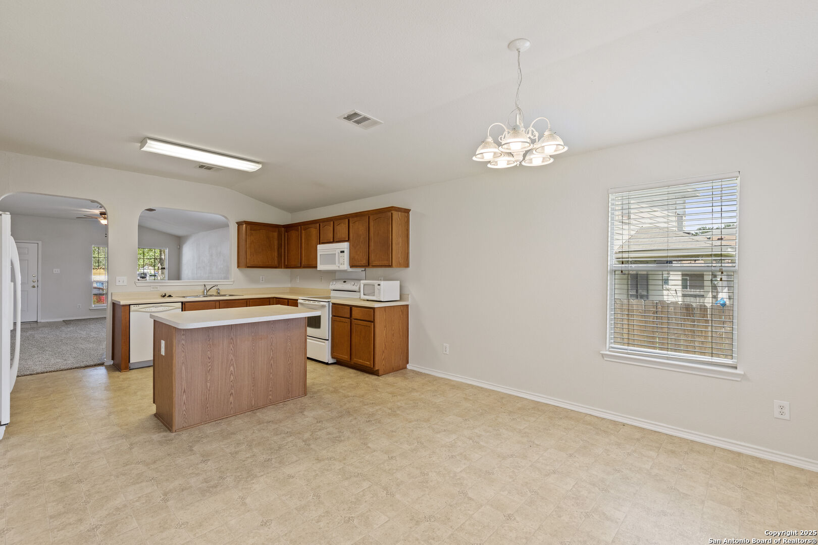 6954 Cutting Creek San Antonio TX 78244