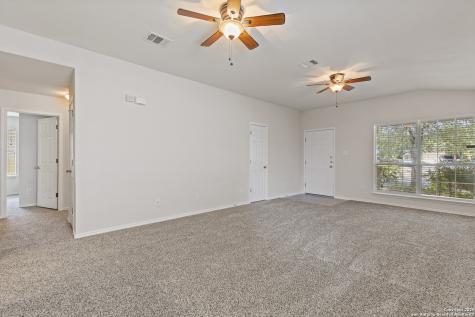 6954 Cutting Creek San Antonio TX 78244