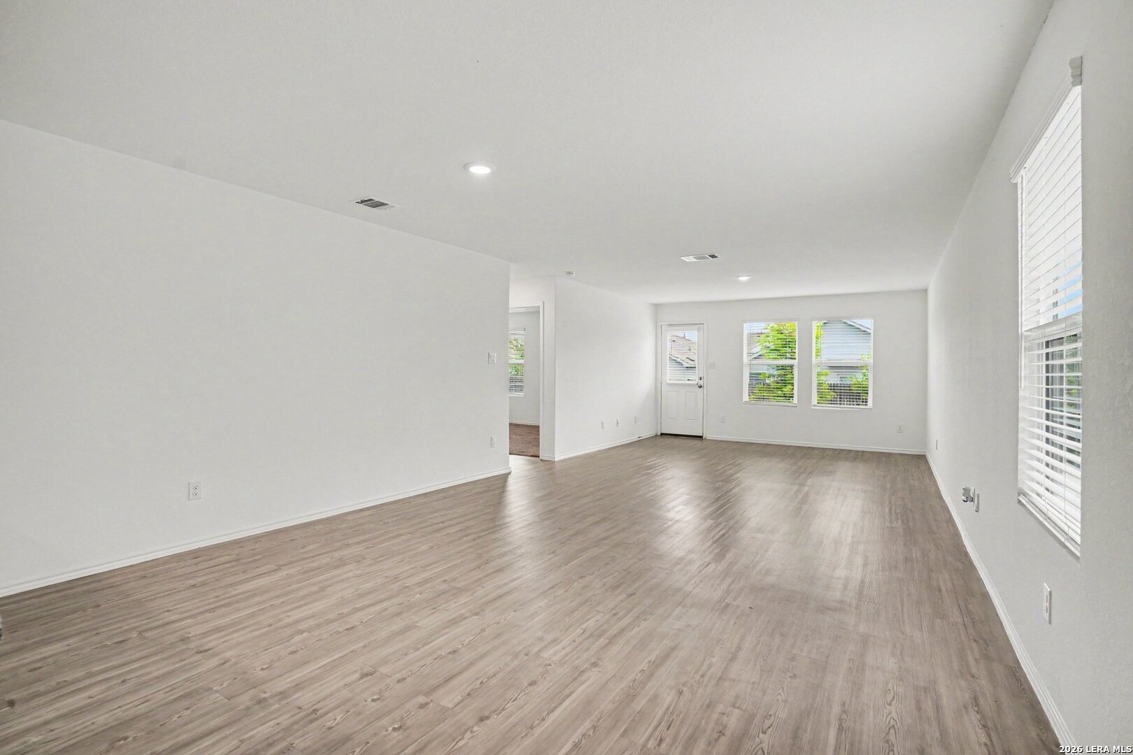 5458 Daphne Path San Antonio TX 78253