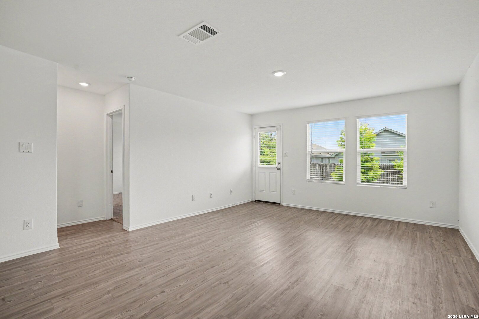 5458 Daphne Path San Antonio TX 78253