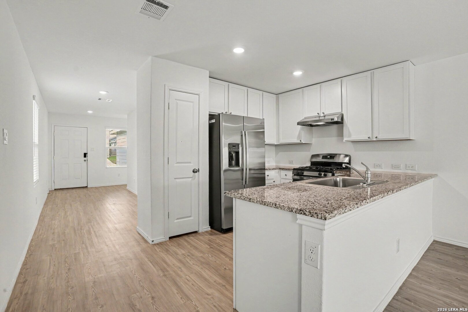 5458 Daphne Path San Antonio TX 78253