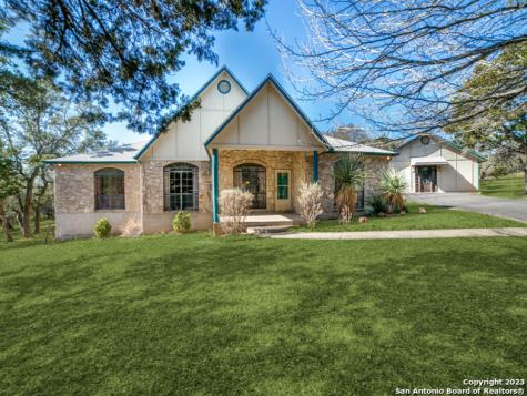 614 N Pleasant Valley Drive Boerne TX 78006