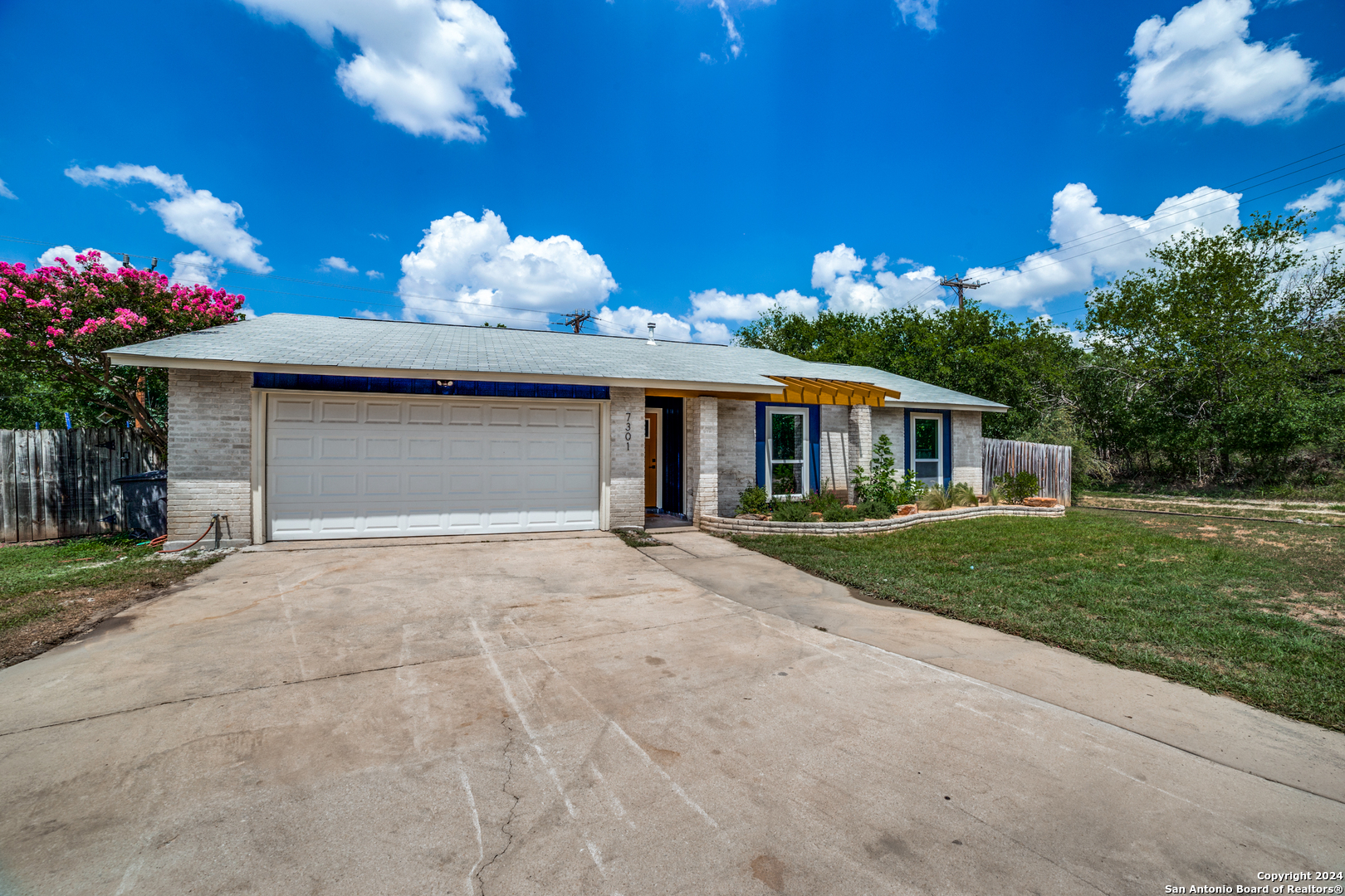 7301 Pipers Bluff San Antonio TX 78251