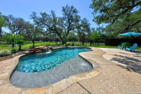 101 Cibolo Hollow N Fair Oaks Ranch TX 78015