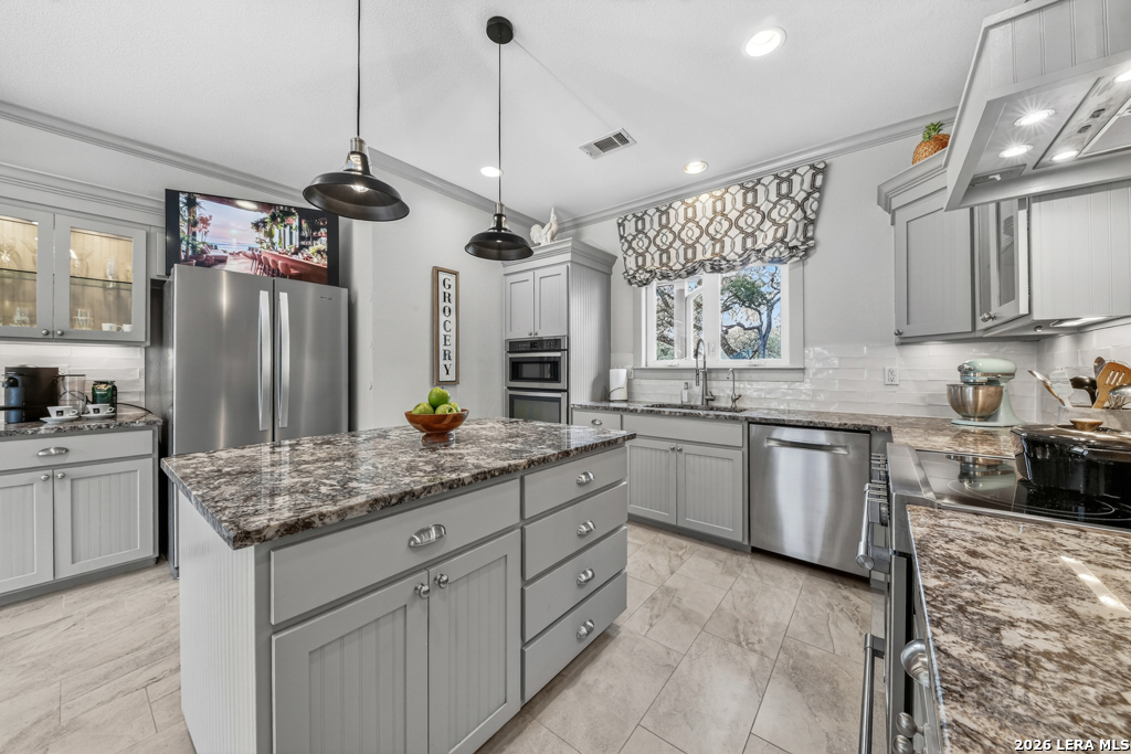 101 Cibolo Hollow N Fair Oaks Ranch TX 78015