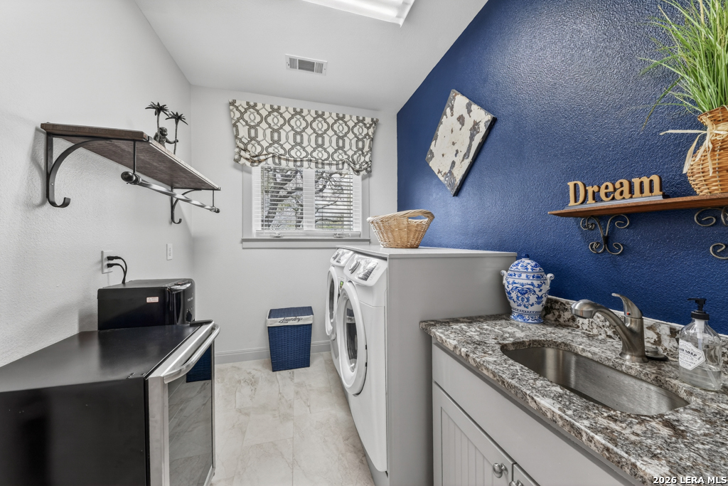 101 Cibolo Hollow N Fair Oaks Ranch TX 78015