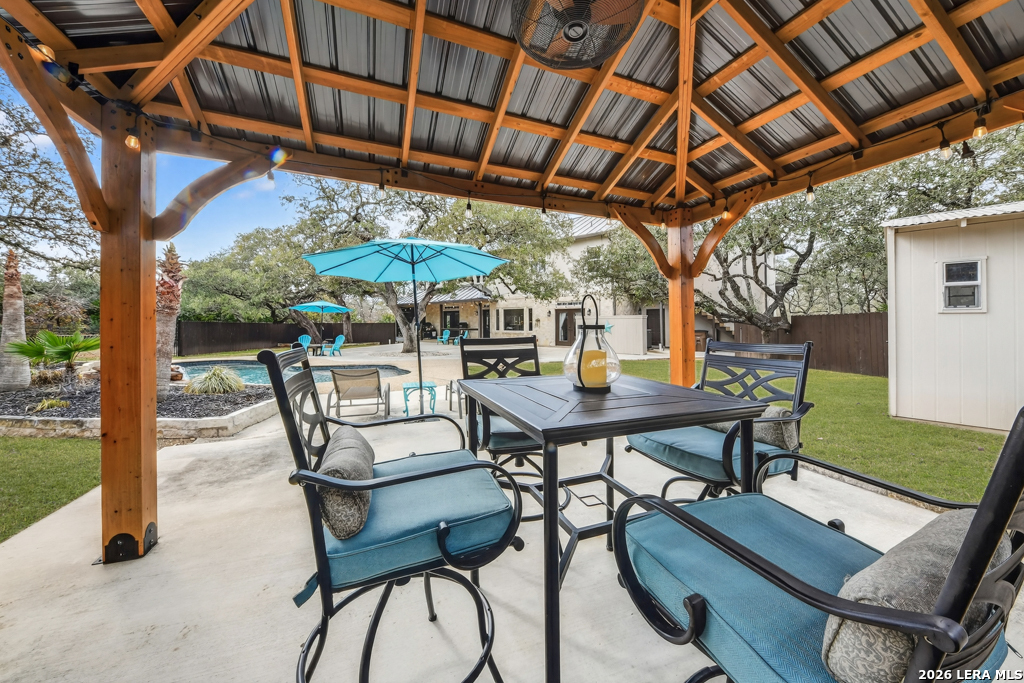 101 Cibolo Hollow N Fair Oaks Ranch TX 78015