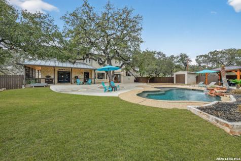 101 Cibolo Hollow N Fair Oaks Ranch TX 78015