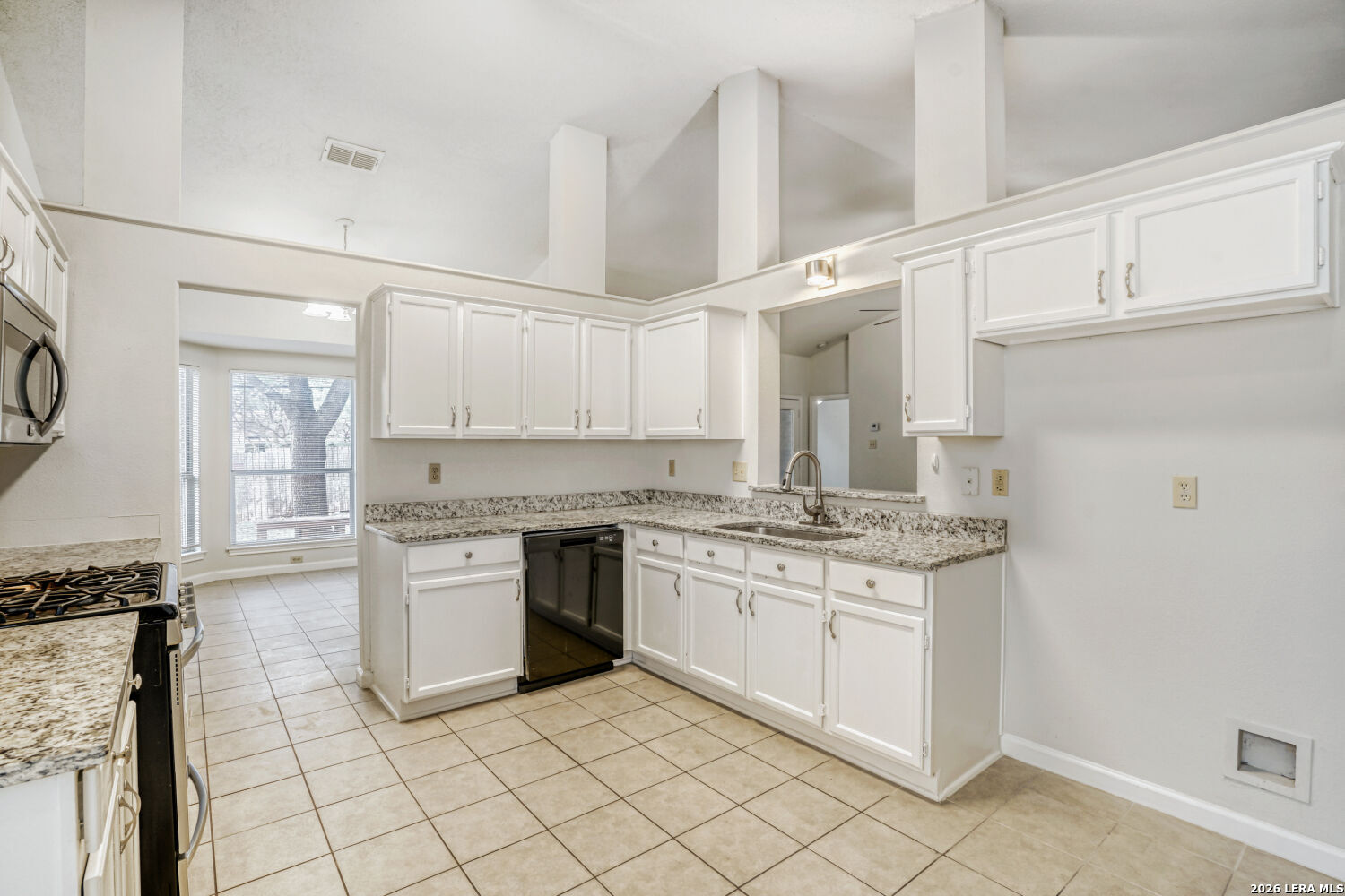 6374 Parkland Oaks Drive San Antonio TX 78240
