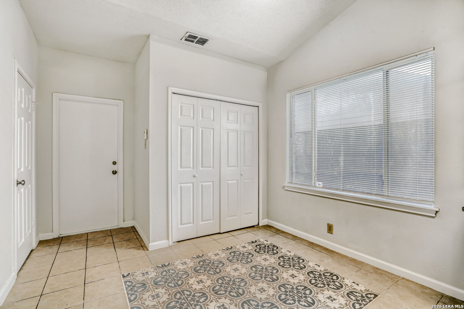 6374 Parkland Oaks Drive San Antonio TX 78240