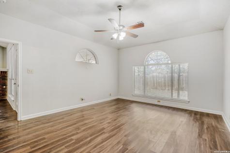 6374 Parkland Oaks Drive San Antonio TX 78240
